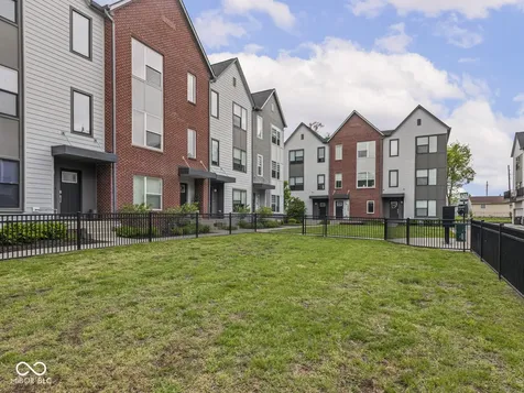 1533 Tannery Way Indianapolis IN 46202