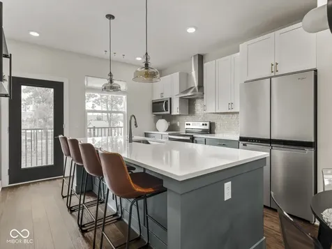 1533 Tannery Way Indianapolis IN 46202