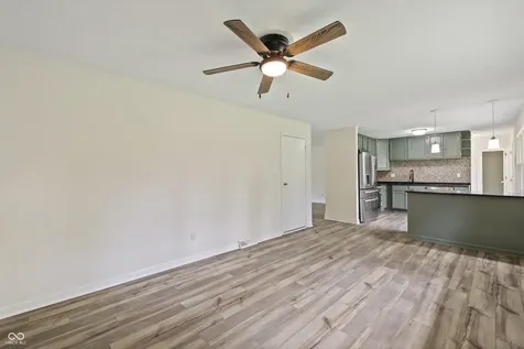 7609 Tinsel Avenue Indianapolis IN 46237
