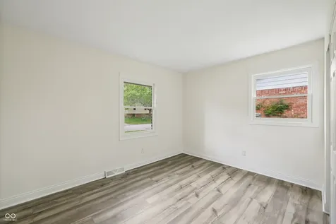 7609 Tinsel Avenue Indianapolis IN 46237
