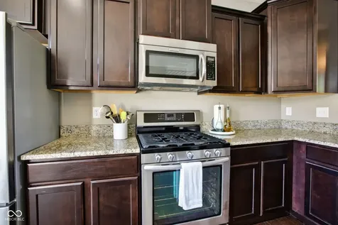 12692 Tamworth Drive Fishers IN 46037