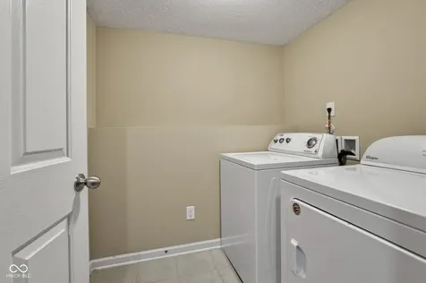12692 Tamworth Drive Fishers IN 46037