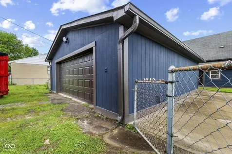 1335 Christian Avenue Noblesville IN 46060
