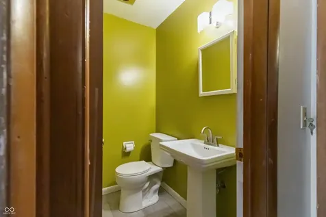 6829 Willoughby Court Indianapolis IN 46214