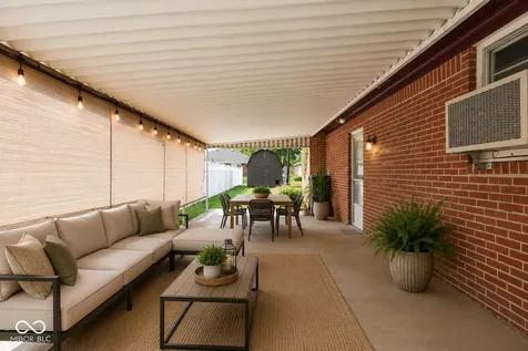 6829 Willoughby Court Indianapolis IN 46214