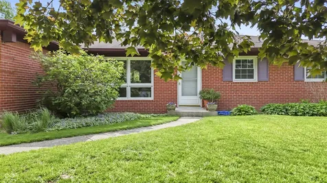 6829 Willoughby Court Indianapolis IN 46214