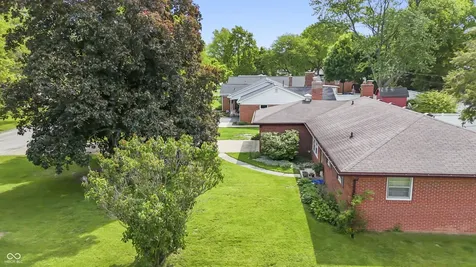 6829 Willoughby Court Indianapolis IN 46214