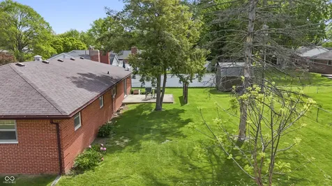 6829 Willoughby Court Indianapolis IN 46214
