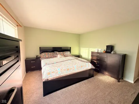 6922 Devinney Lane Indianapolis IN 46221