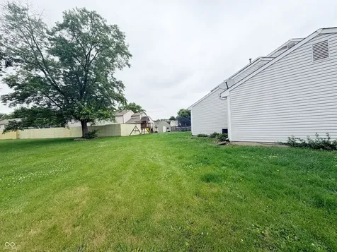 6922 Devinney Lane Indianapolis IN 46221