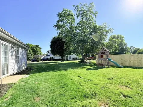 6922 Devinney Lane Indianapolis IN 46221
