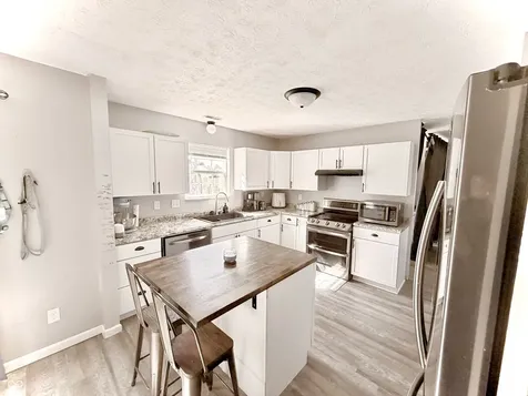 6922 Devinney Lane Indianapolis IN 46221