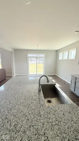 6933 Bayview Run Mccordsville IN 46055