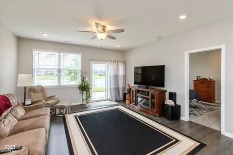 6683 Birmingham Avenue Mccordsville IN 46055