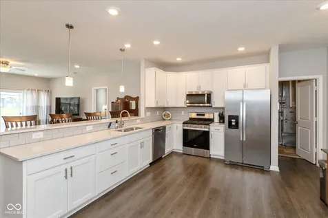 6683 Birmingham Avenue Mccordsville IN 46055