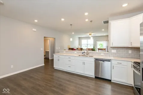 6683 Birmingham Avenue Mccordsville IN 46055