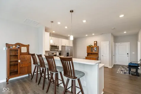 6683 Birmingham Avenue Mccordsville IN 46055