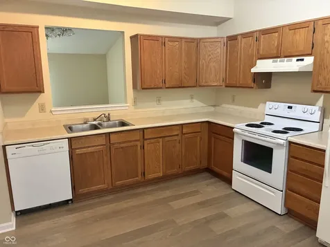 8410 Armistead Lane Indianapolis IN 46227