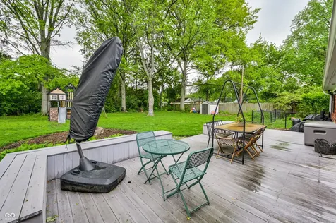 1014 W 77th Street South Drive Indianapolis IN 46260