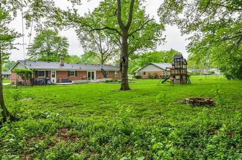 1014 W 77th Street South Drive Indianapolis IN 46260