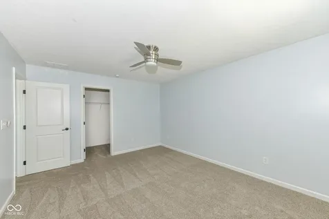11946 Eaglerun Way Zionsville IN 46077