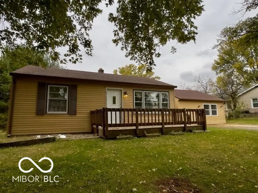 1120 Bomar Lane Greenwood IN 46142