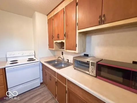 1120 Bomar Lane Greenwood IN 46142