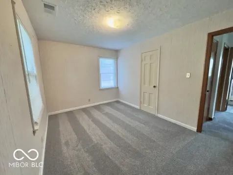 1120 Bomar Lane Greenwood IN 46142