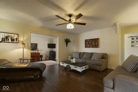 595 Lasher Drive Seymour IN 47274