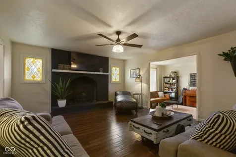 595 Lasher Drive Seymour IN 47274