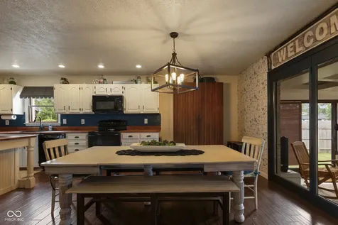 595 Lasher Drive Seymour IN 47274