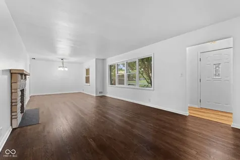 1532 Weslow Court Anderson IN 46011