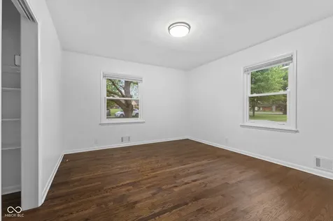 1532 Weslow Court Anderson IN 46011