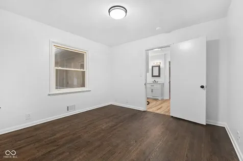 1532 Weslow Court Anderson IN 46011