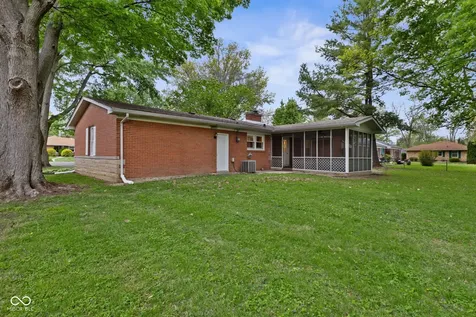 1532 Weslow Court Anderson IN 46011