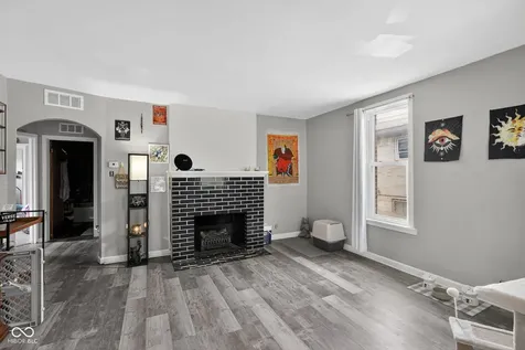 2412 Harlan Street Indianapolis IN 46203