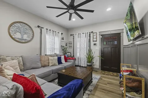 3058 Newton Avenue Indianapolis IN 46201
