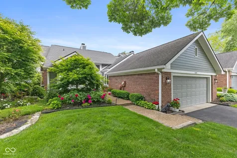 8103 Clearwater Parkway Indianapolis IN 46240