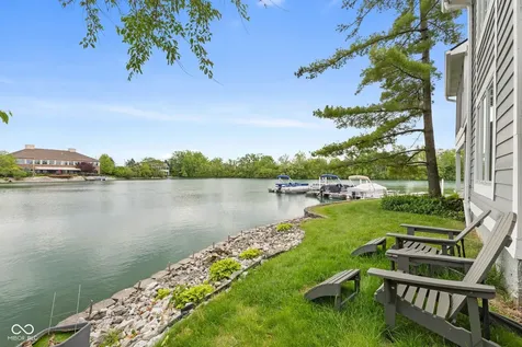 8103 Clearwater Parkway Indianapolis IN 46240