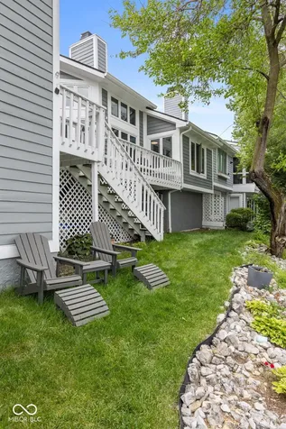 8103 Clearwater Parkway Indianapolis IN 46240