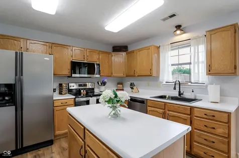 613 N White Ash Court Mooresville IN 46158