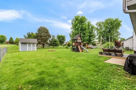 613 N White Ash Court Mooresville IN 46158