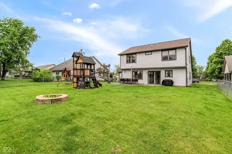 613 N White Ash Court Mooresville IN 46158