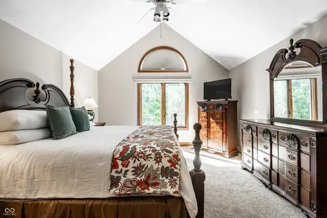 1404 N Claridge Way Carmel IN 46032