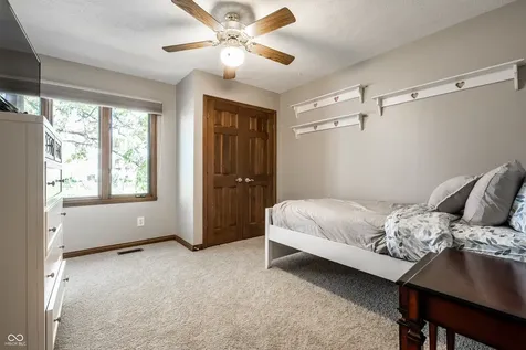 1404 N Claridge Way Carmel IN 46032