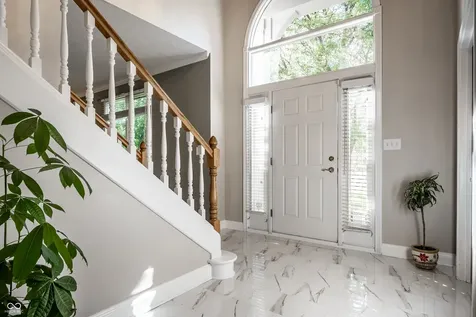 1404 N Claridge Way Carmel IN 46032