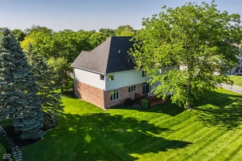 1404 N Claridge Way Carmel IN 46032