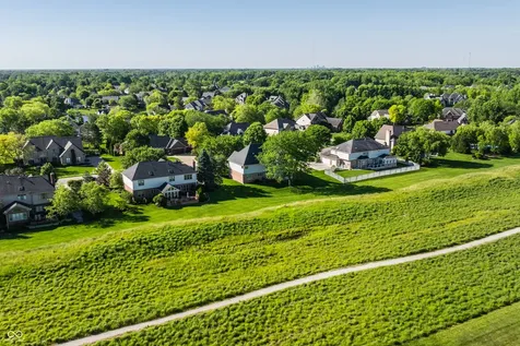 1404 N Claridge Way Carmel IN 46032