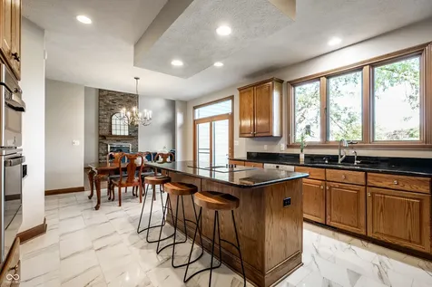 1404 N Claridge Way Carmel IN 46032