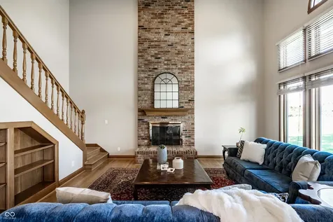 1404 N Claridge Way Carmel IN 46032